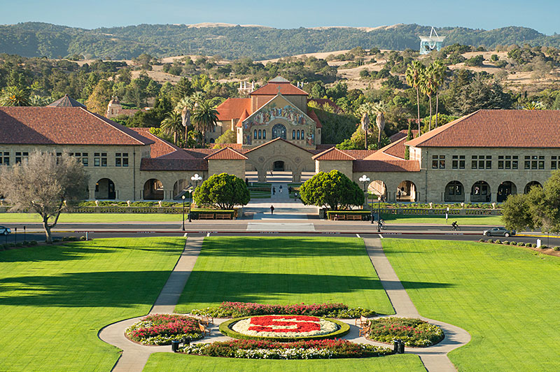 Đại học Stanford, một trường đại học hàng đầu ở California