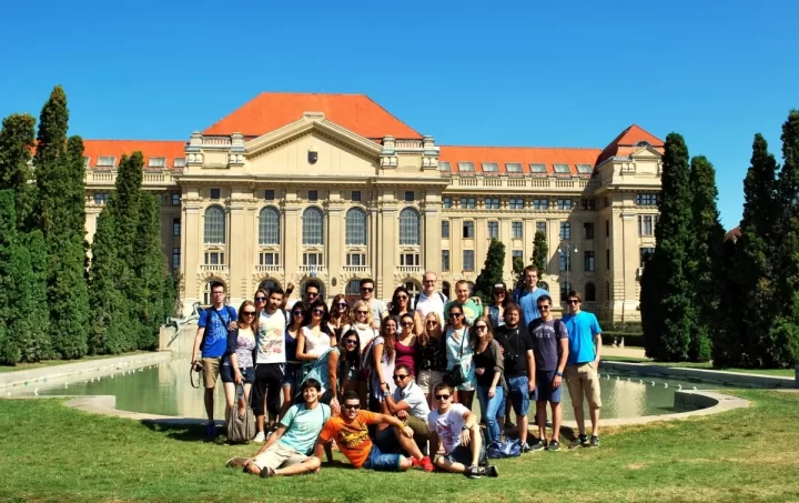 5 điều cần biết khi quyết định du học Hungary