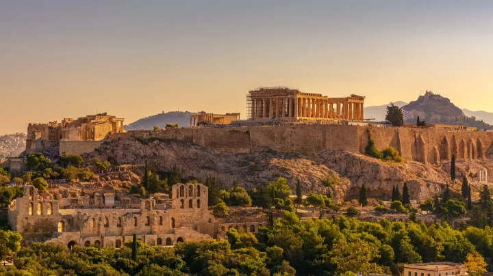 nghiên cứu lịch sử chính trị tại Athen