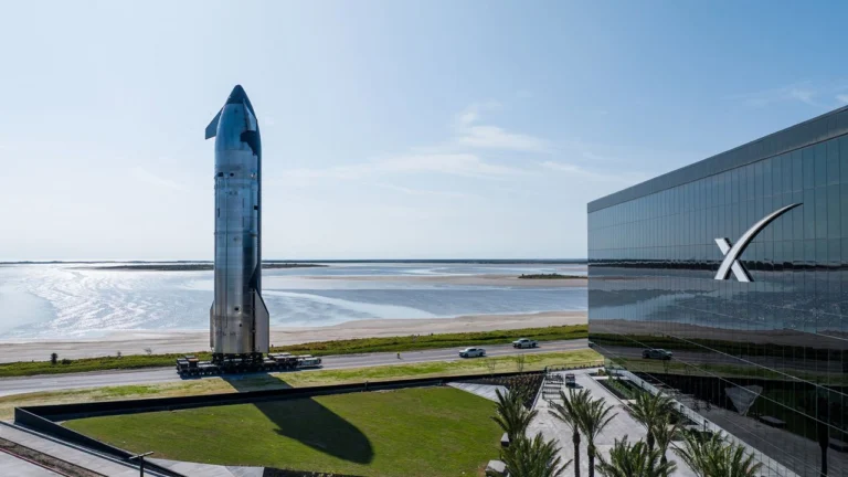 SpaceX của Mỹ đi đầu trong phát triển tên lửa vũ trụ tái sử dụng
